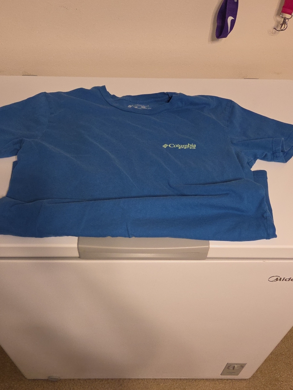 Columbia Mens Short Sleeve Tee in Bright Blue with Logo